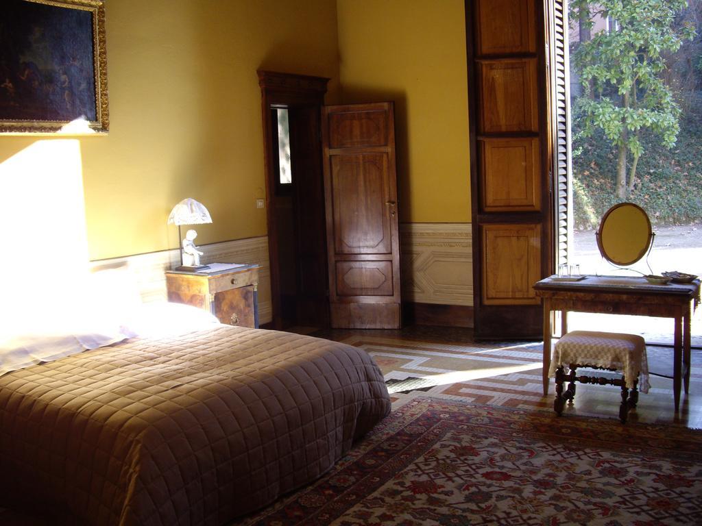 Villa Benni B&B Bologna Rum bild