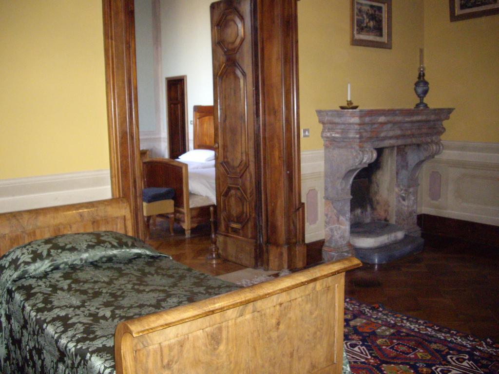 Villa Benni B&B Bologna Rum bild